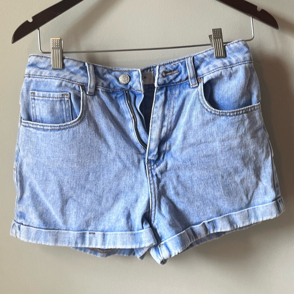 PACSUN mom jeans shorts, size 27